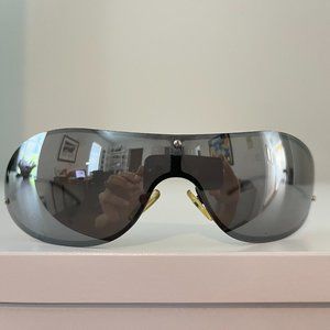 Gucci Mirrored Shield Aviator Glasses